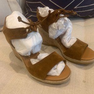 Paul Green Melissa Wedges - Cognac Suede